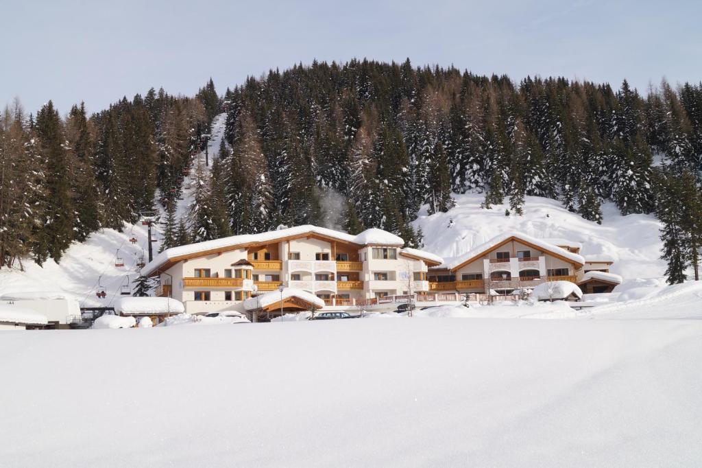 Hotel Costes Corvara Zewnętrze zdjęcie